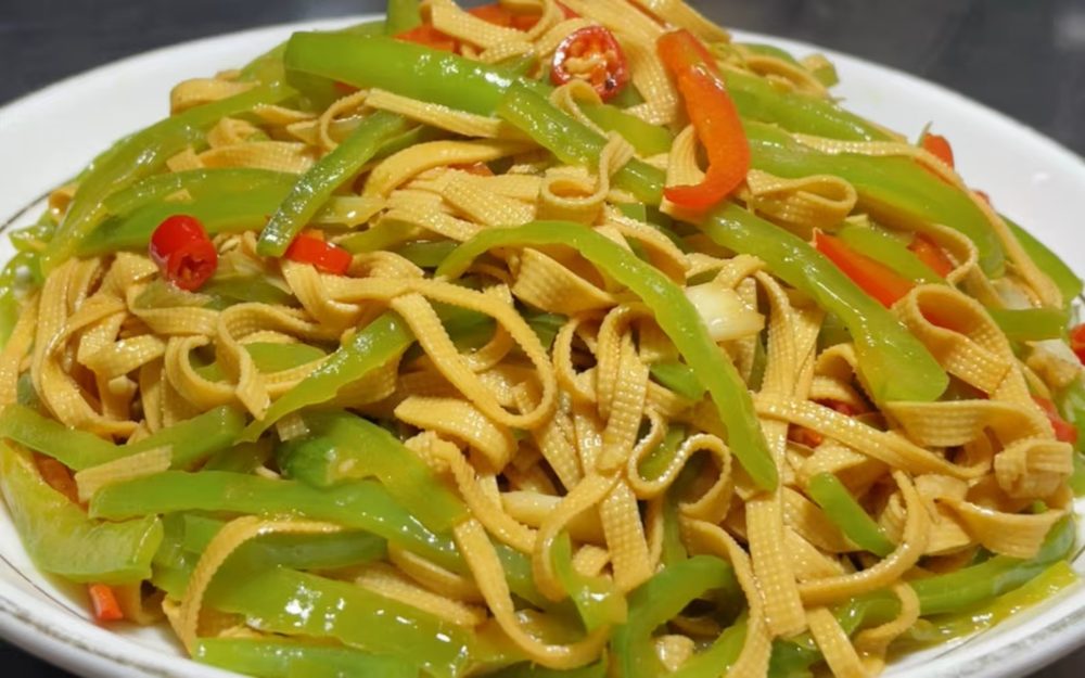 尖椒豆腐皮